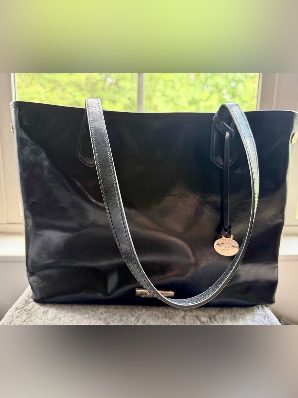 Black Brahmin Smooth Leather Tote Bag - Classic Everyday Carry. NWOT.